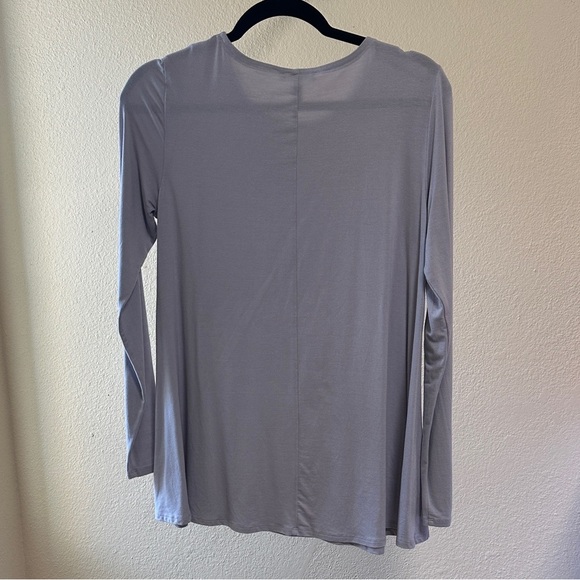 Eileen Fisher Light Gray Tee - Picture 4 of 5